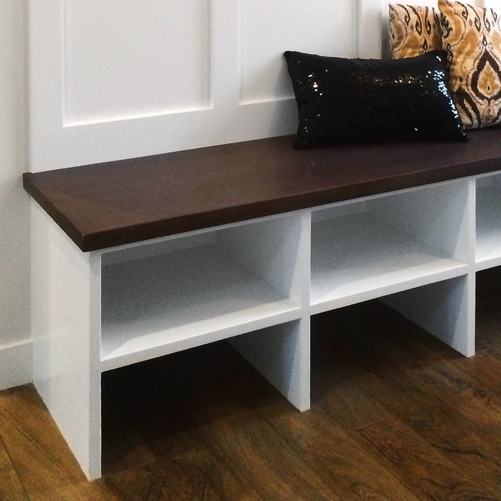 kings-contracting-finishing-carpentry-trim-saskatoon-FEATURE-05 Custom built-in mudroom shelf bench with storage